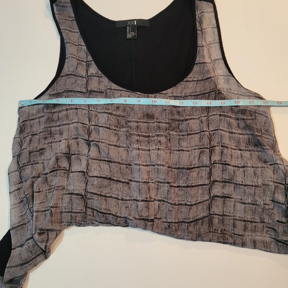 XXI Women's Top Blouse Sleeveless Size LG Black & Gray High/Low Style - Picture 4 of 8
